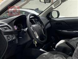 میتسوبیشی L200